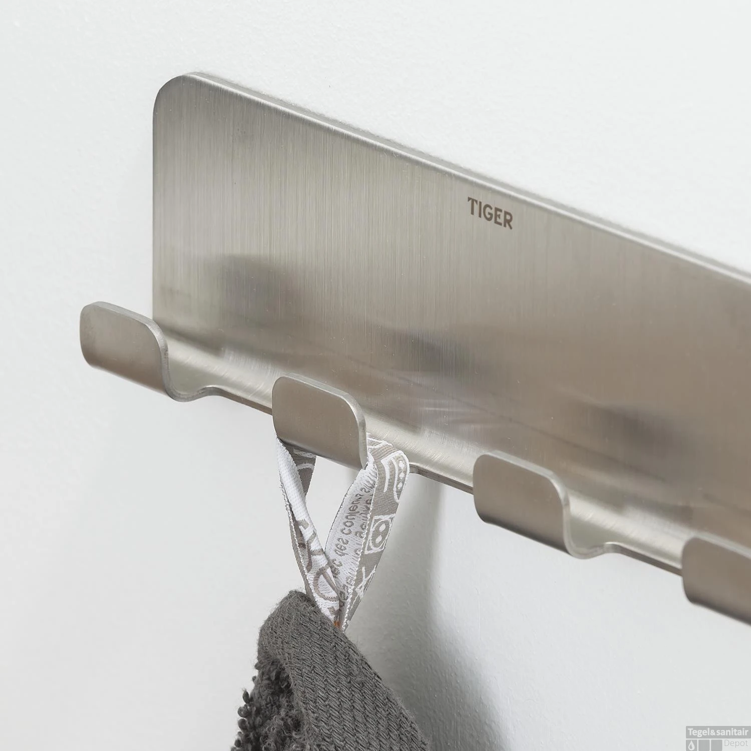 MultiHaak Tiger Colar Geborsteld RVS - Afbeelding 4