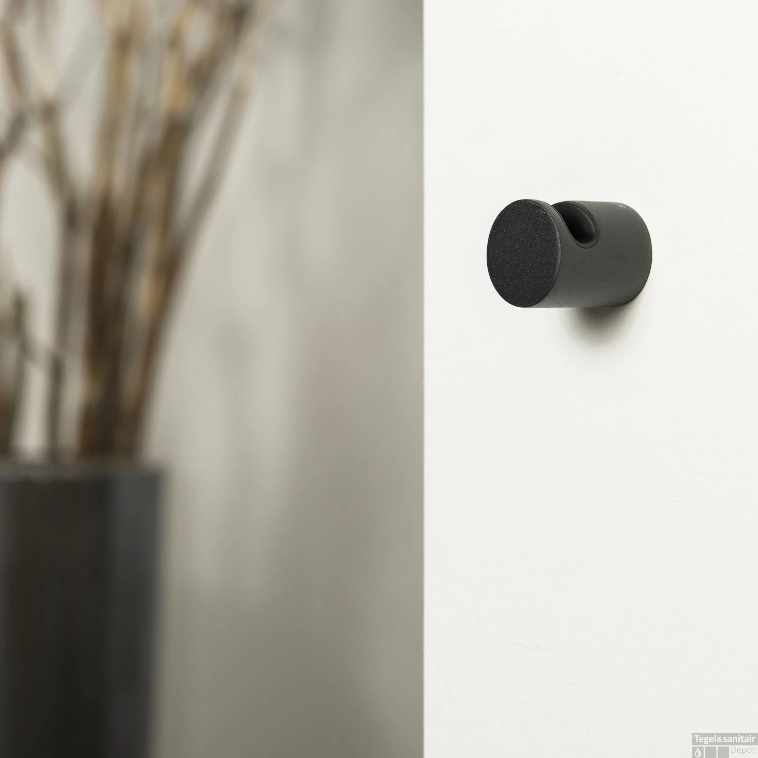 Handdoekhaak Tiger Bold Medium Rond Mat Zwart