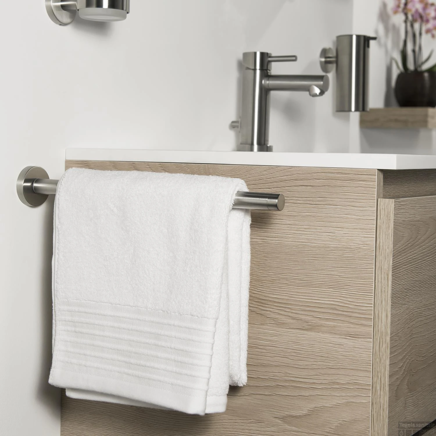 Handdoekrek Tiger Boston Telescopisch RVS - Afbeelding 6